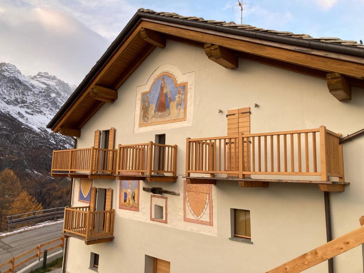 La Maison Du Cre Valtournenche Exteriör bild